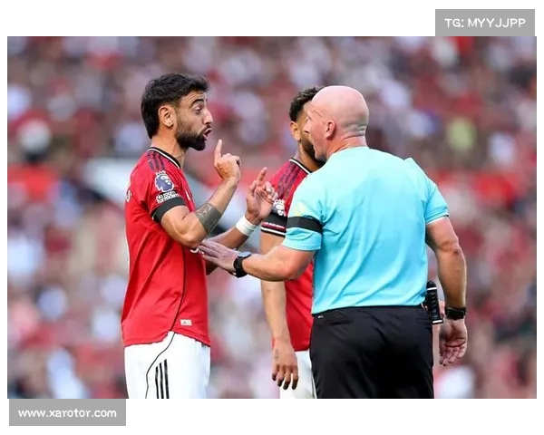 维拉官方社媒盛赞马丁内斯:无与伦比的门将,球队的坚实后盾 维拉官方社媒盛赞马丁内斯:无与伦比的门将,球队的坚实后盾